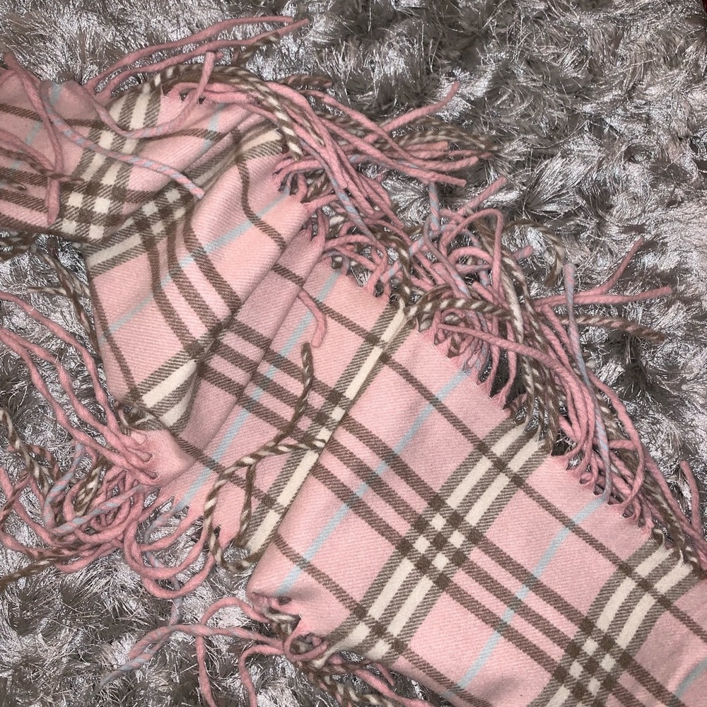 Vintage Pink Burberry Cashmere Scarf with Fringe